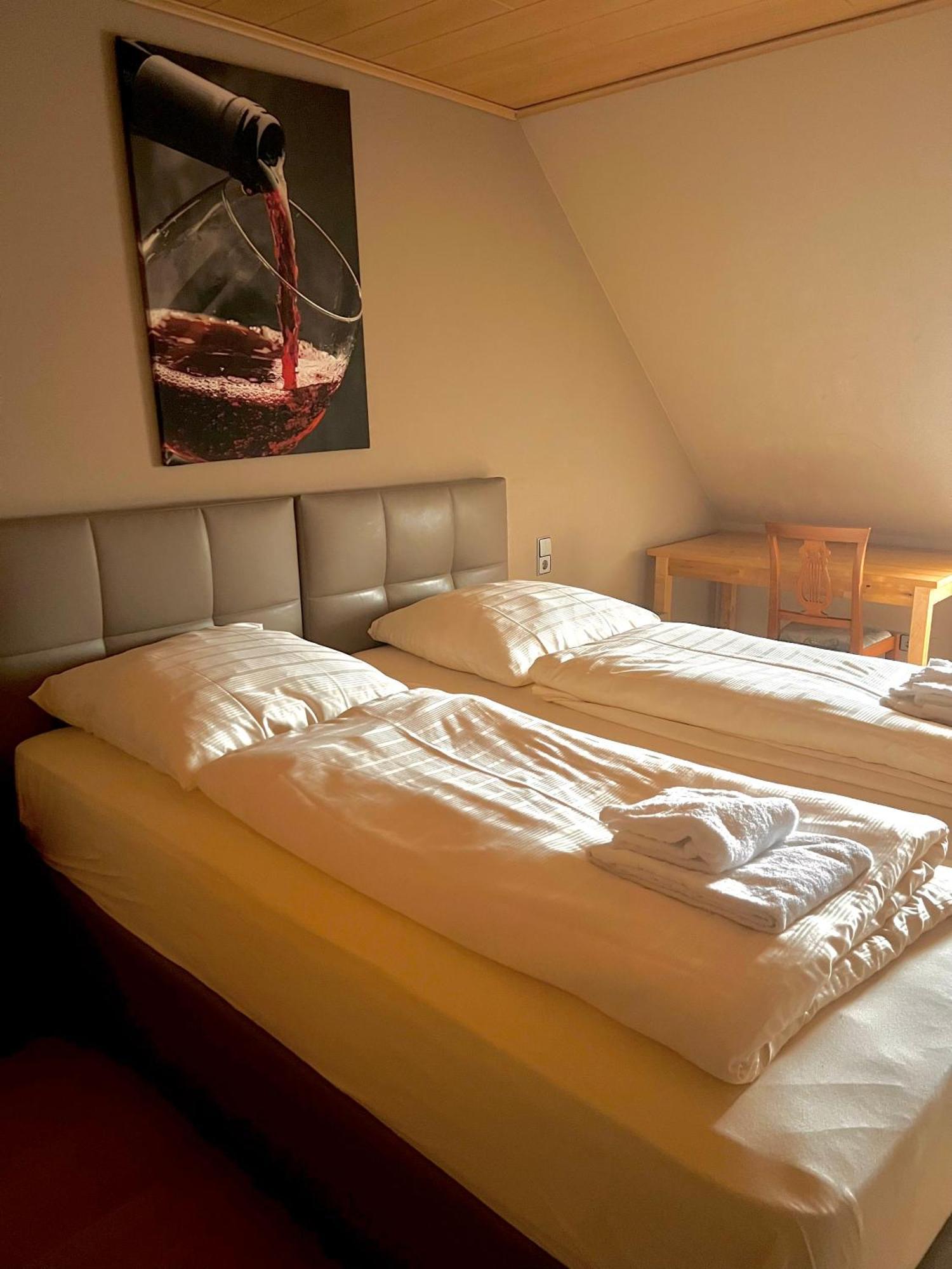 Hotel Restaurant Parthenon Otterbach Екстериор снимка
