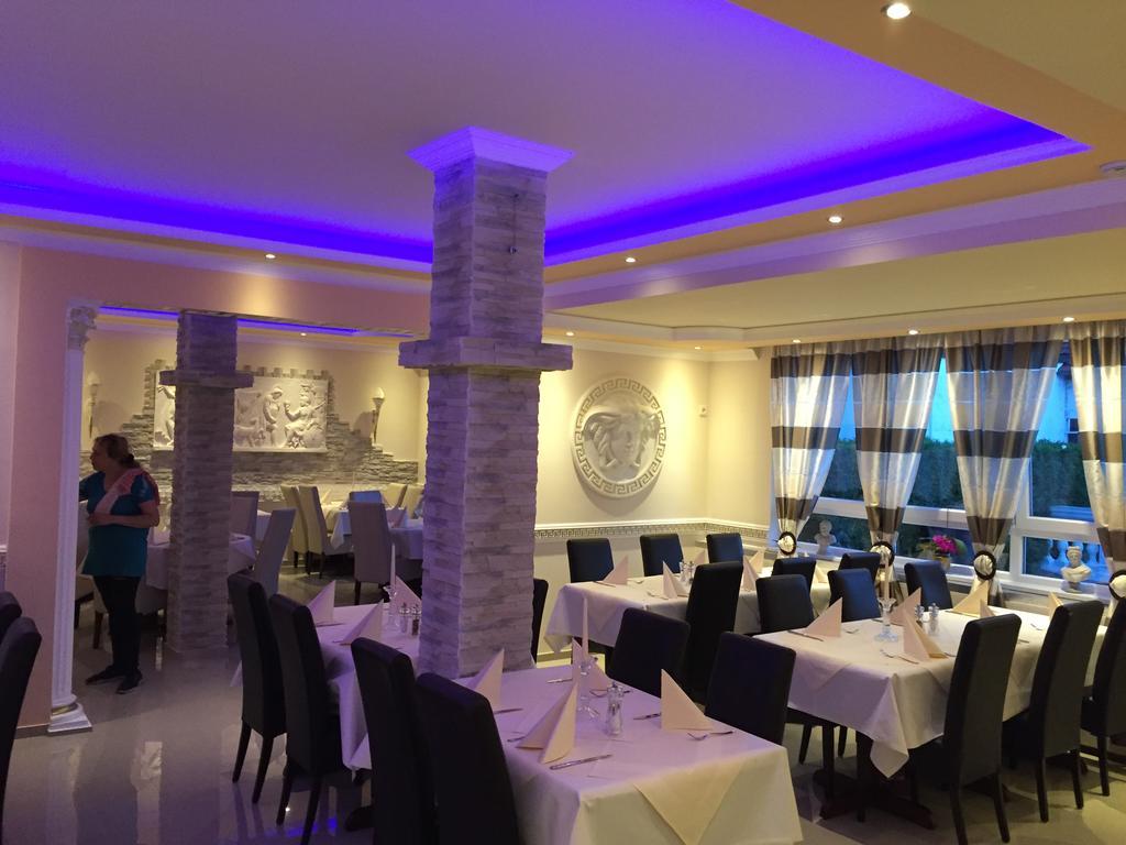 Hotel Restaurant Parthenon Otterbach Екстериор снимка
